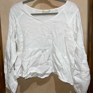 White Altar’d State Boutique Flowy Blouse Linen Top